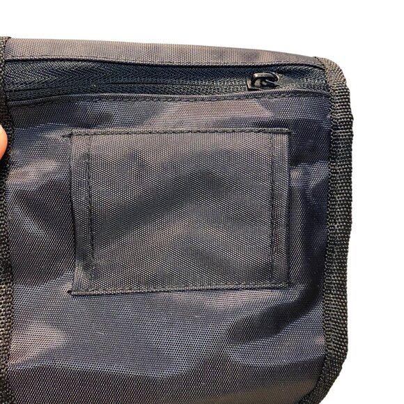 Travel Wallet Black Crossbody Adjustable Strap Versatile Bi-Fold Design MoDA - Picture 5 of 6